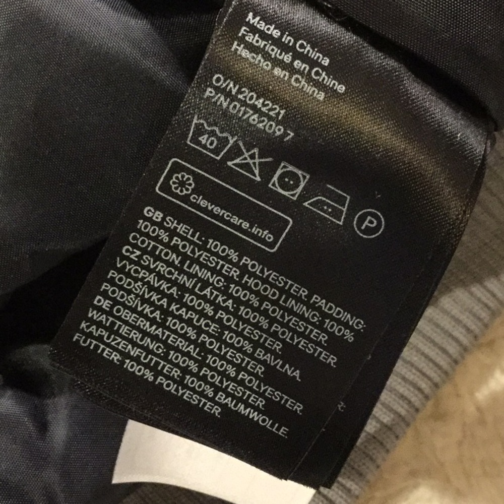 🎉HP🎉🆕NWT H&M Divided Gray Puffer Jacket - Picture 8 of 8